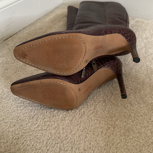 SOLD://Vince Camuto knee boots - Picture 2 of 2